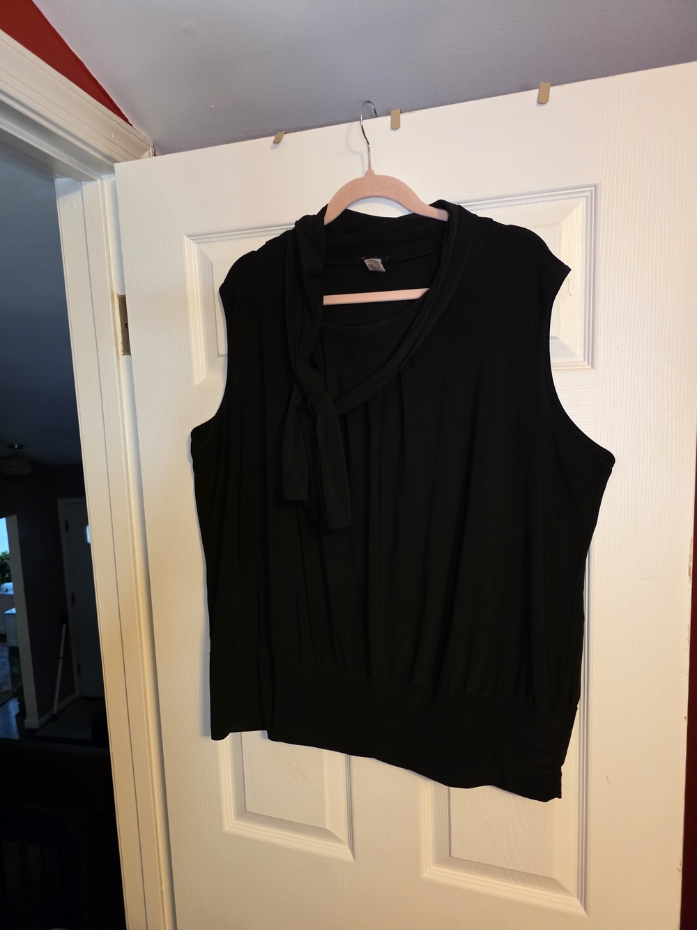 American City Wear Black Sleeveless Tie-Neck Blouse